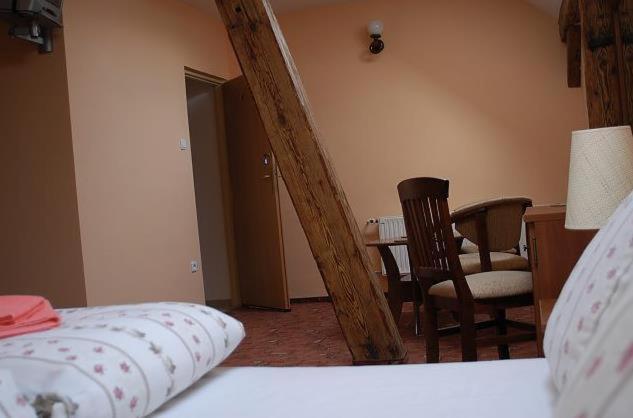 Hotel Grant Leszno  Bagian luar foto